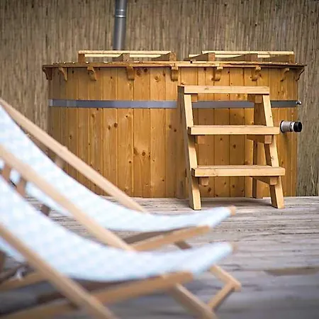 Bed & Breakfast Barcelona Mikoszewo